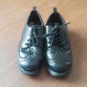 Boy oxford dress shoes size 10